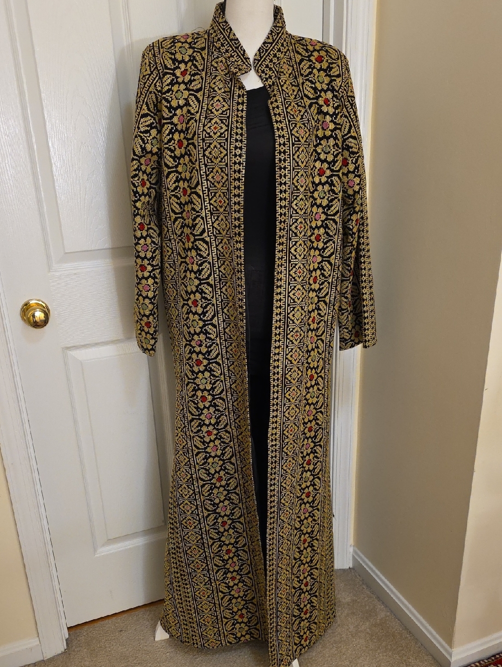 NEW Rare Dubai Jordan Tatreez Embroidered Long Open Front Duster  Coat Abaya L